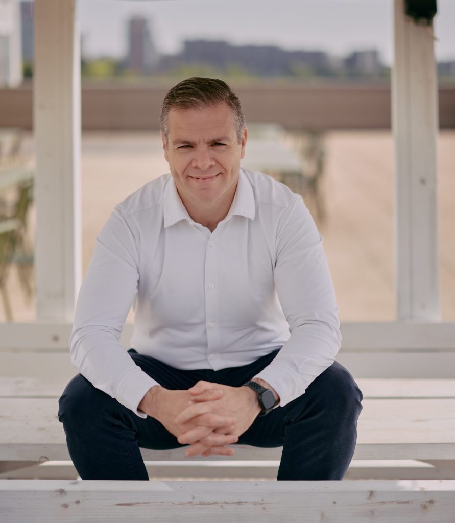 Serve First secures £5m follow-on funding to further accelerate the growth of its AI-driven platform